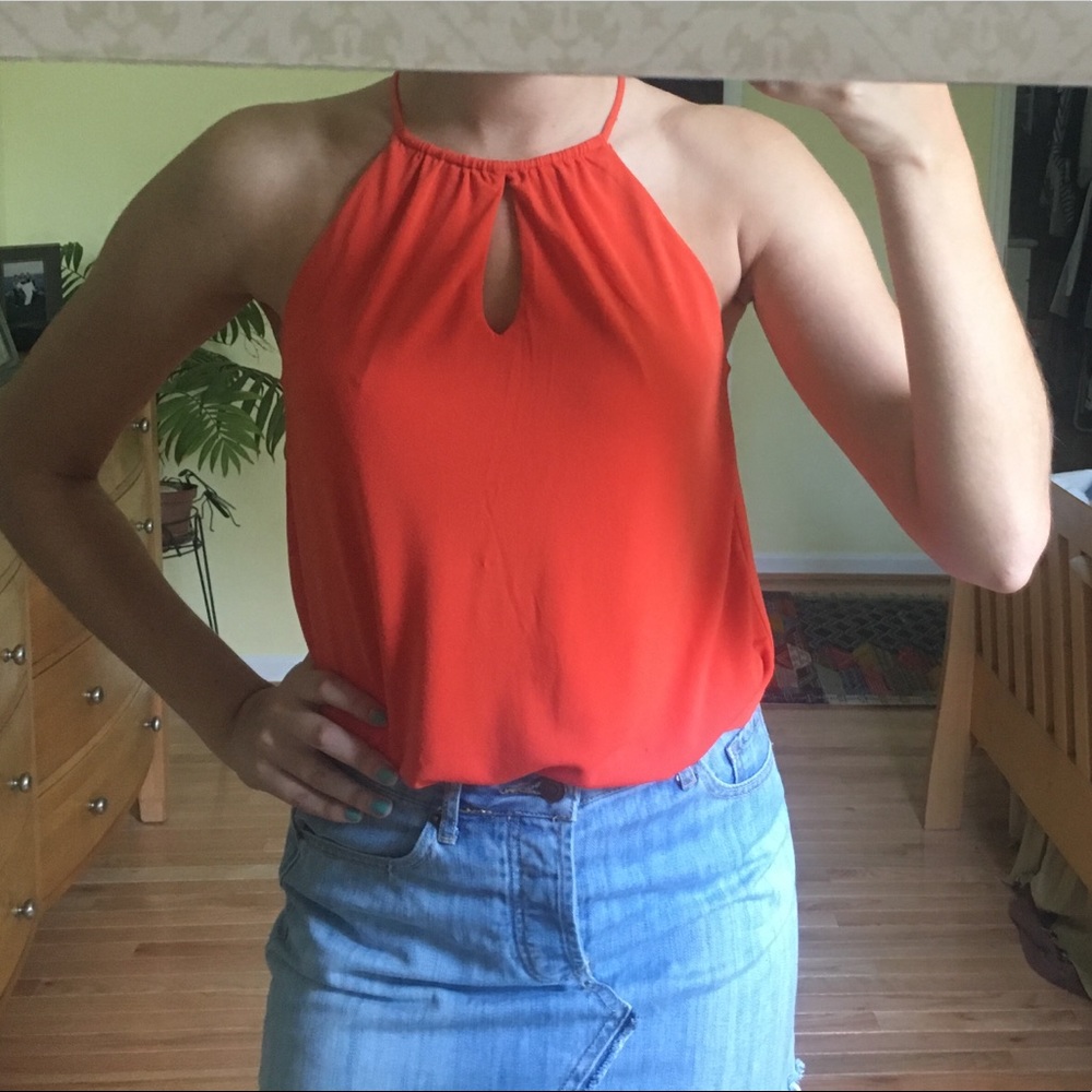 High-neck orange tank
